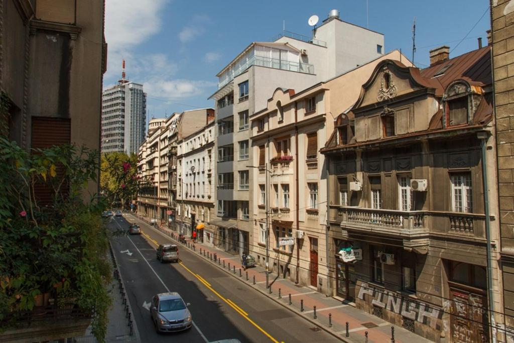 City Center Apartment With Balcony Βελιγράδι Εξωτερικό φωτογραφία